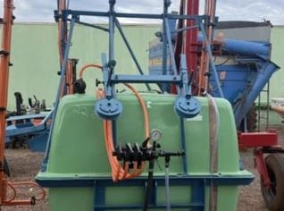 Pulverizador 800L Berthoud - Excelente Estado