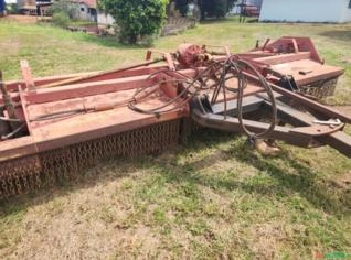 Trincha Triton 4.500 de Alta Resistência