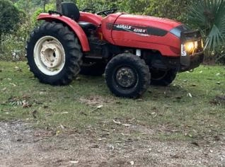 Trator Agrale 4230 4x4 - SP