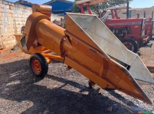 Colhedeira de Milho Penha CLM350