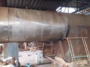Caldeira a lenha - 1000 kg de vapor/hora