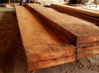 Madeiras de Eucalipto Serrado para Pallets