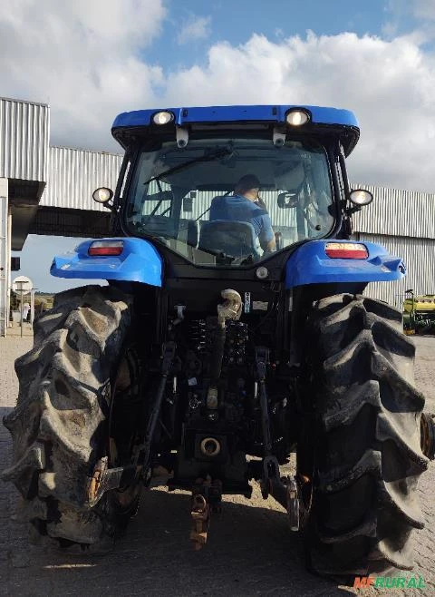 Trator New Holland T7.205