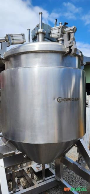 Geiger Emulsificador  a Vácuo, Encamisado com misturador, próprio para fabricar Maionese e outros.
