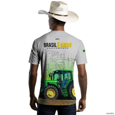 Camiseta Agro BRK Branca Trator Verde Brasil é Agro com UV50 + -  Gênero: Masculino Tamanho: M