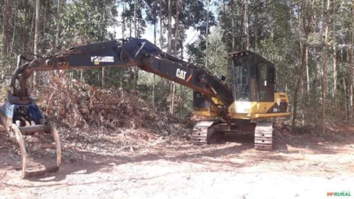 Escavadeira Carregamento Caterpillar 320 D FM 2014 c/ garra Potenza GP-80