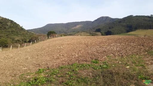 Fazenda em Bom Retiro /SC , 370 hectares as margens de uma Rodovia