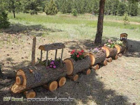 Cordwood- cabana de madeira-eucalipto e pinus-floreira e vasoe tocos de madeira