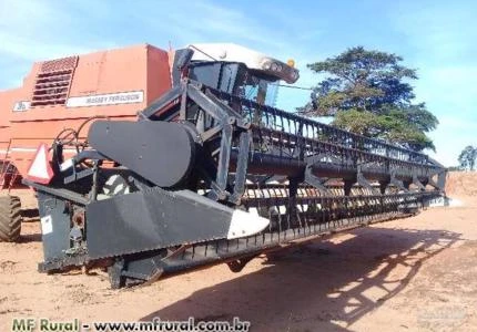 Colheitadeira Massey ferguson MF-38
