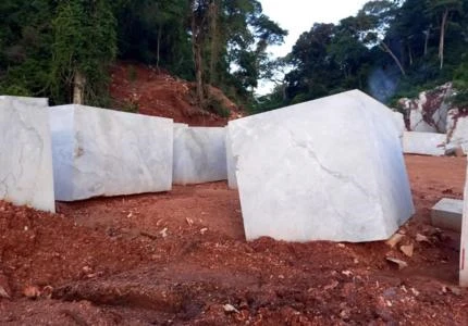 Jazida de Mármore em Funcionamento