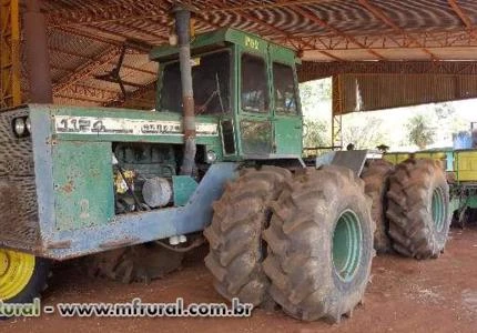 Trator Engesa 1124 4x4