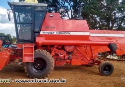 Colheitadeira Mf 3640