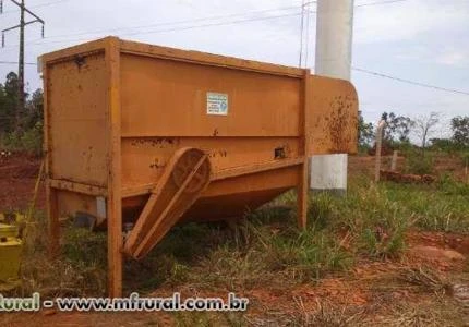 Saca palha de milho