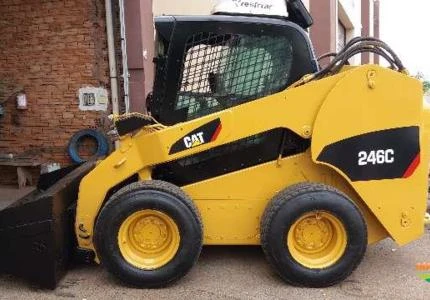 Cat 246 C  -  2011 - 2011