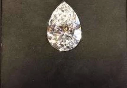 DIAMANTES Á VENDA