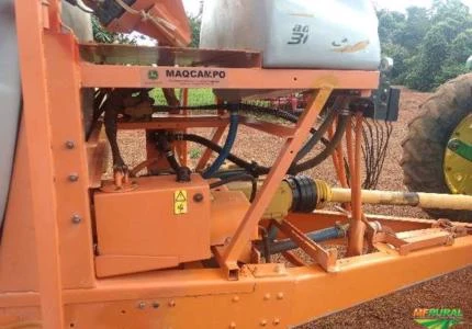Pulverizador Jacto 3000 l