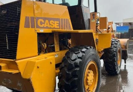Pá Carregadeira W20B Case