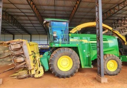 Colhedora John Deere 7350