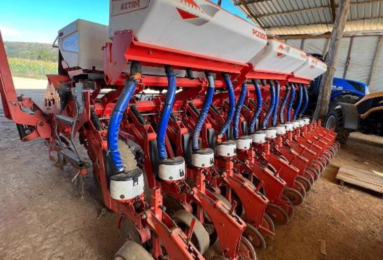 Plantadeira Kuhn pg 1300 Ano 2013 em Santo Antônio do Rio Verde 898482