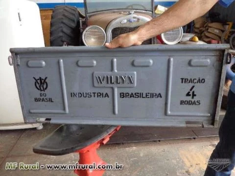 Tampa Traseira Jeep Willyx - ano 1950