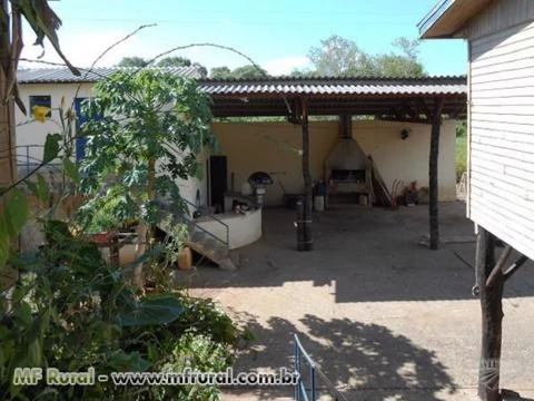 Pousada no Pantanal (Corumbá – MS) com 7.200 m² – Ref. 751
