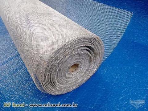 Tela de Arame para Pinteiro Rolo 50m Altura 1m Malha 1 Poleg. fio 22 em promoção Imagem Tela de Arame para Pinteiro Rolo 50m Altura 1m Malha 1 Poleg. fio 22 em promoção