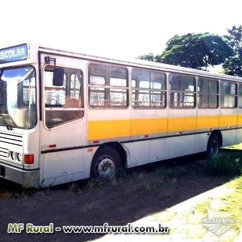 Locações de Tratores e Implementos Agrícolas, Onibus e Caminhões