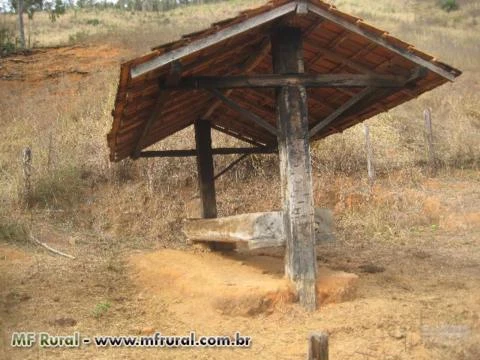 Sitio no Córrego da Natividade - Aimorés - MG com 29,10 hectares
