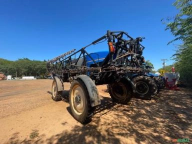 Imagem Pulverizador  Autopropelido New Holland Sp 3500 Imagem Pulverizador  Autopropelido New Holland Sp 3500