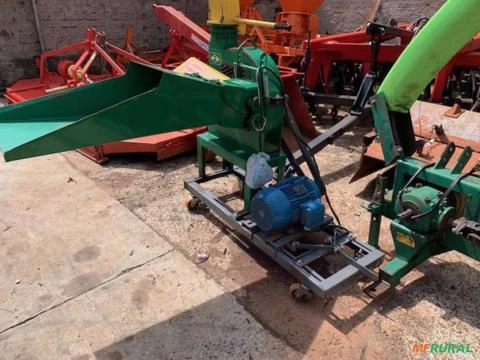 Imagem ENSILADEIRA FORRAFEIRA CREMASCO EC-4800 Imagem ENSILADEIRA FORRAFEIRA CREMASCO EC-4800