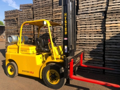 Imagem EMPILHADEIRA HYSTER H60J Imagem EMPILHADEIRA HYSTER H60J