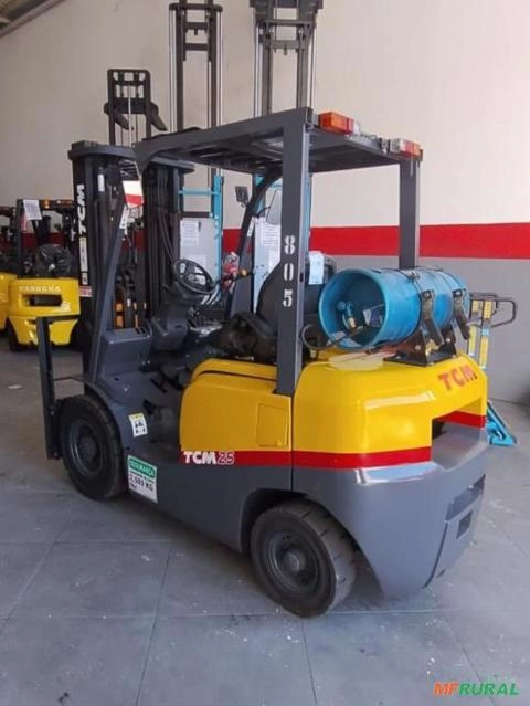 Imagem EMPILHADEIRA TCM FG 25 - 2,5 ton Imagem EMPILHADEIRA TCM FG 25 - 2,5 ton