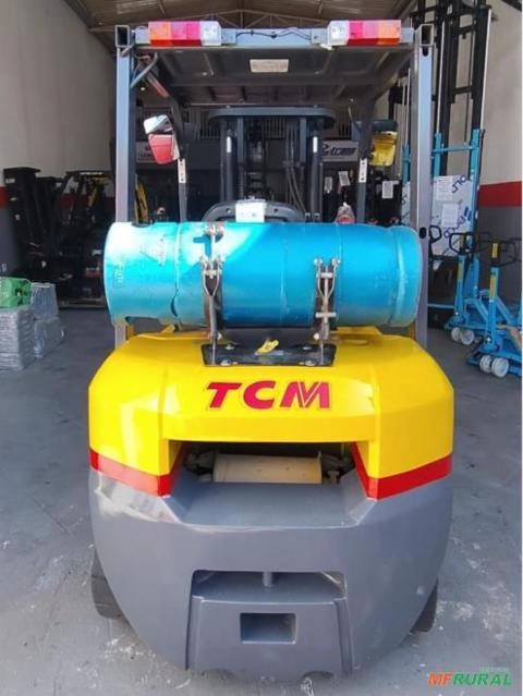Imagem EMPILHADEIRA TCM FG 25 - 2,5 ton Imagem EMPILHADEIRA TCM FG 25 - 2,5 ton