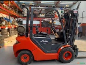 EMPILHADEIRA 2,5 ton LINDE HT25T