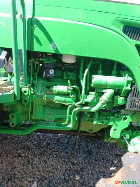 Imagem Trator John Deere 5078E 4×4 – 78 cv Imagem Trator John Deere 5078E 4×4 – 78 cv
