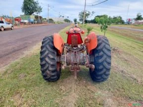 Trator Massey Ferguson 65 X 4x2 ano 74