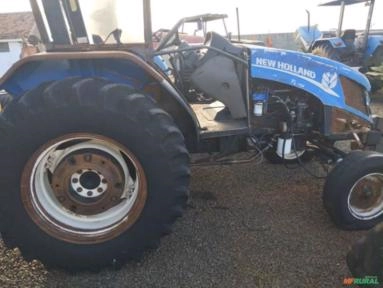 Imagem Trator New Holland TL 75 – Ano 2015 Imagem Trator New Holland TL 75 – Ano 2015