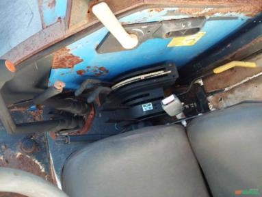 Imagem Trator New Holland TL 75 – Ano 2015 Imagem Trator New Holland TL 75 – Ano 2015
