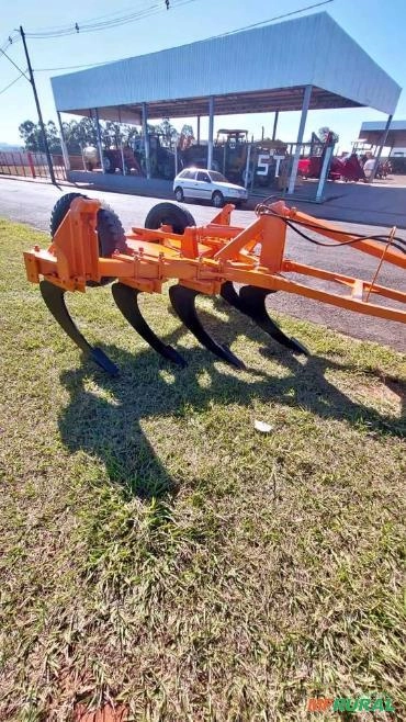 Subsolador 7 Haster de controle, pronto para o uso Imagem Subsolador 7 Haster de controle, pronto para o uso