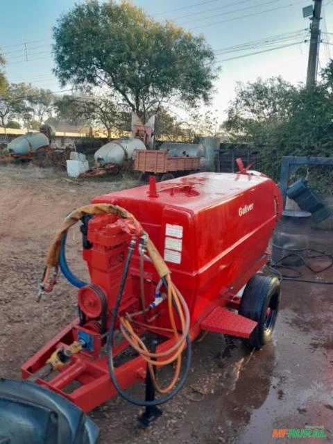 Atomizador FMC Guliver de 2.000 litros Imagem Atomizador FMC Guliver de 2.000 litros