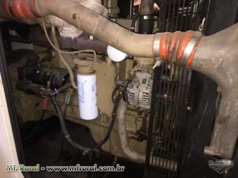 GRUPO GERADOR STEMAC 260 KVA ANO 2005 CABINADO E SILENCIADO