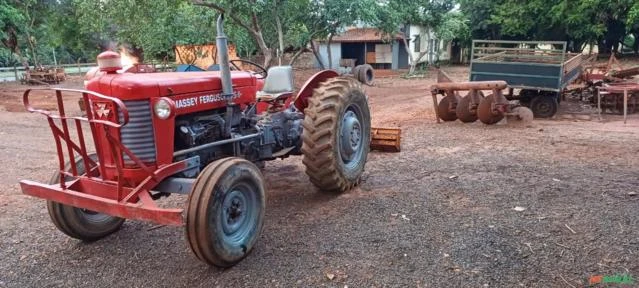 Trator Massey Ferguson 65x