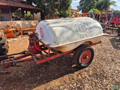 Tanque de Água 2000 litros Marca K.O Imagem Tanque de Água 2000 litros Marca K.O