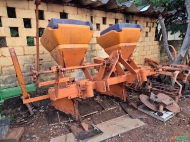 Sulcador de Cana 2 linhas Imagem Sulcador de Cana 2 linhas