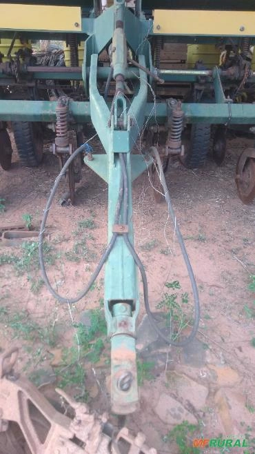 Imagem Plantadeira PST 3 tatu Imagem Plantadeira PST 3 tatu