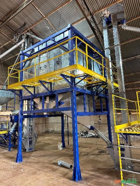 Conjunto de ESPIRAL BLINDADO - Capacidade de 2 a 15 toneladas/hora Imagem Conjunto de ESPIRAL BLINDADO - Capacidade de 2 a 15 toneladas/hora