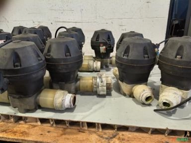 Lote Atuador Pneumático Gemu Para Válvula Diafragma Usado Imagem Lote Atuador Pneumático Gemu Para Válvula Diafragma Usado