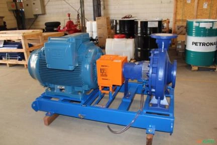 Imagem Motobomba Agrícola Elétrica Standard em Base Imagem Motobomba Agrícola Elétrica Standard em Base