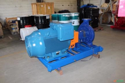 Imagem Motobomba Agrícola Elétrica Standard em Base Imagem Motobomba Agrícola Elétrica Standard em Base