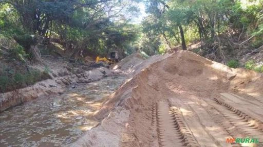 Imagem Jazida Extração de Areia lavada Imagem Jazida Extração de Areia lavada